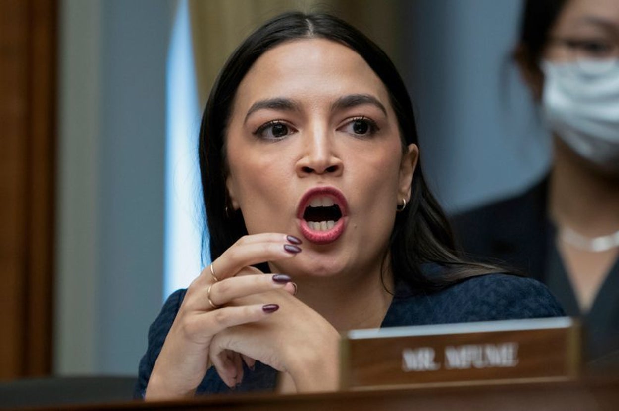 Alexandria Ocasio-Cortez Lambastes Tennessee GOP For 'Naked Abuse Of Power'